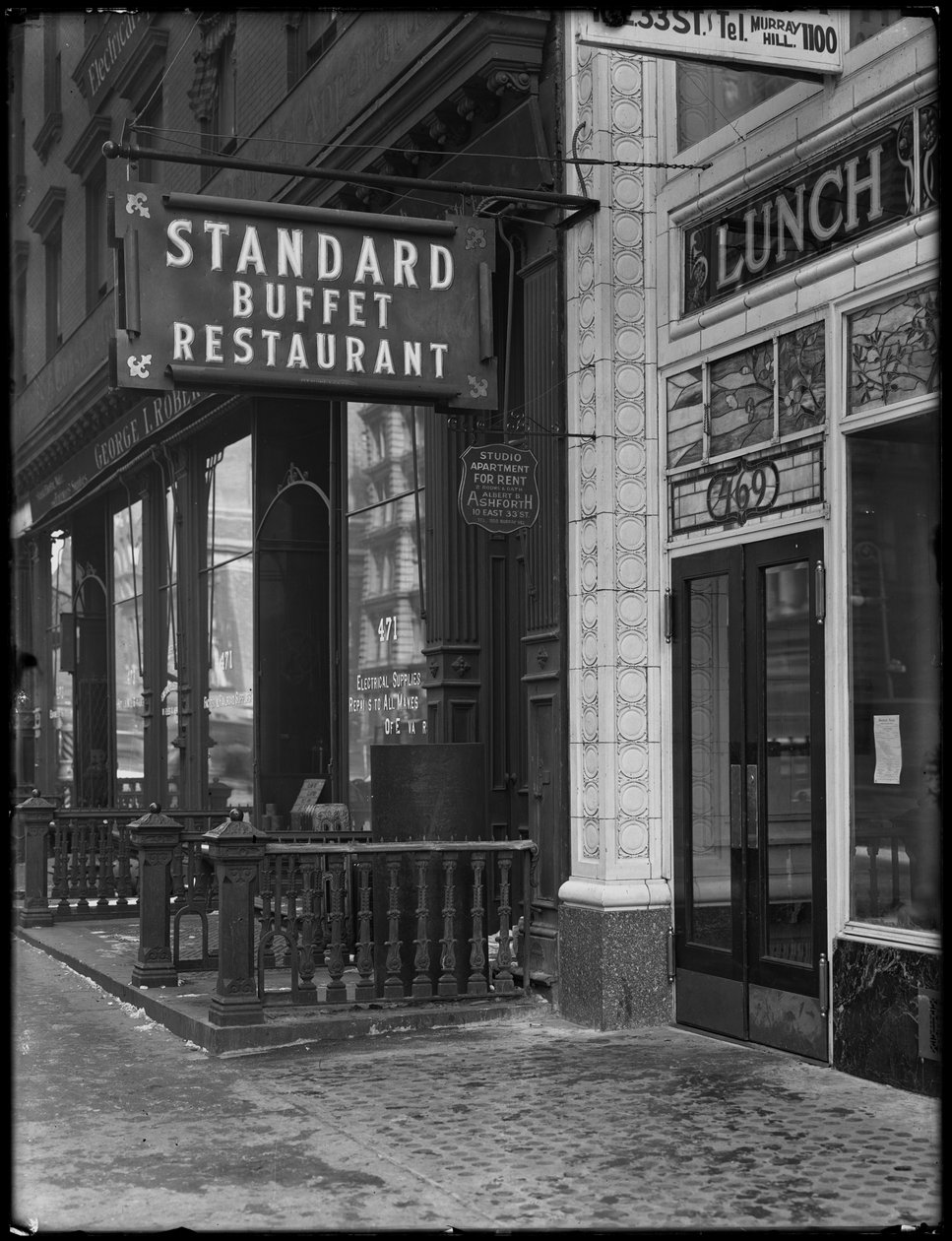 Enseigne pour le Standard Buffet Restaurant, Fourth Avenue entre E. 31st et 32nd Streets, New York City, 6 février 1917 - William Davis Hassler