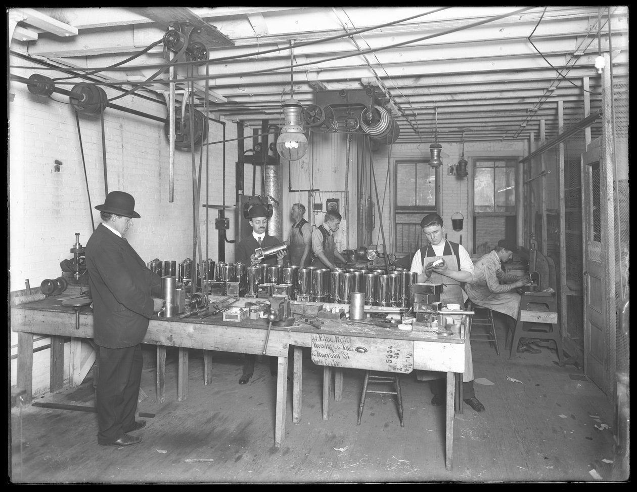 Atelier du sixième étage, Geyser Electric Water Heater Company, 42 Hudson Street, New York City, 31 décembre 1914 - William Davis Hassler
