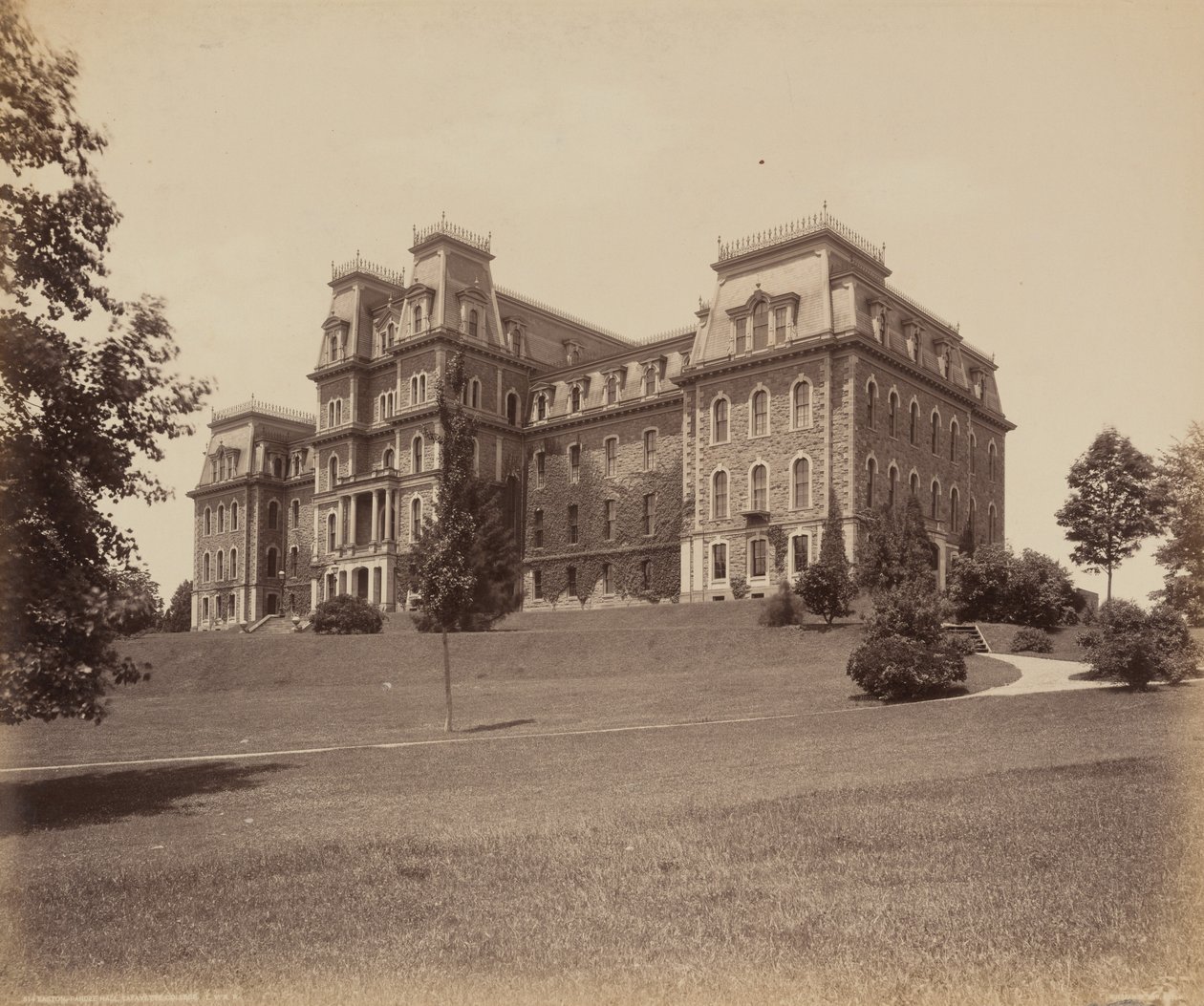 Easton, Pardee Hall, Lafayette College - William H. Rau