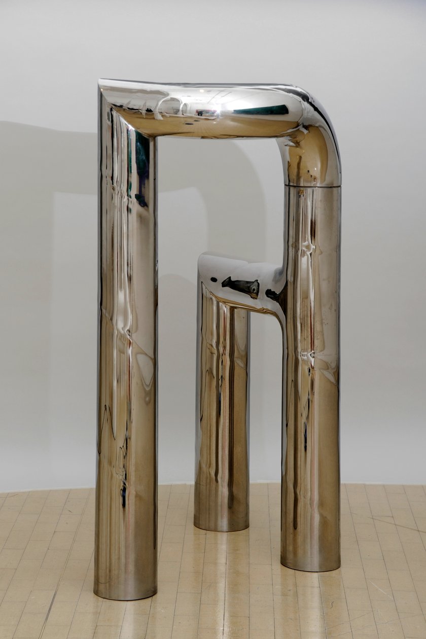 Deux Mitres, Série Tripod IV - William Pye