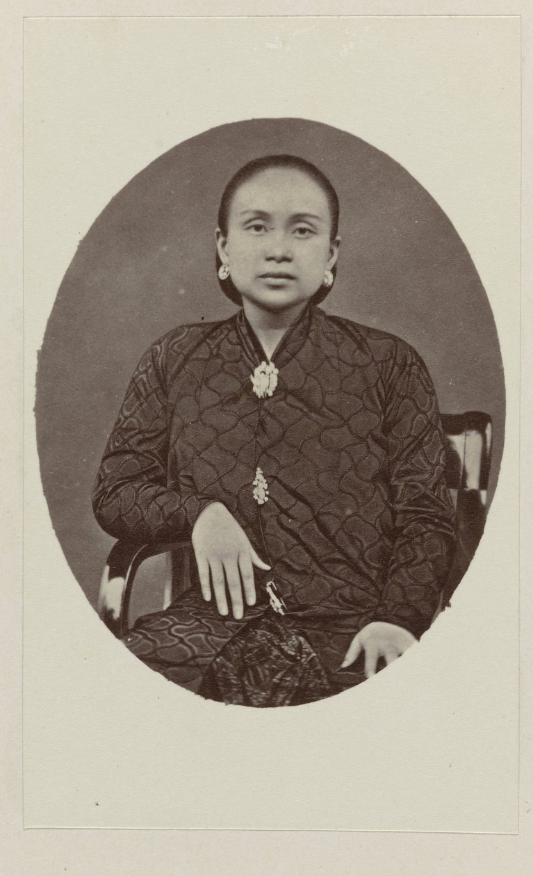 Épouse Ratoe de Pakoe Boewono IX, Susuhunan de Surakarta - Woodbury and Page