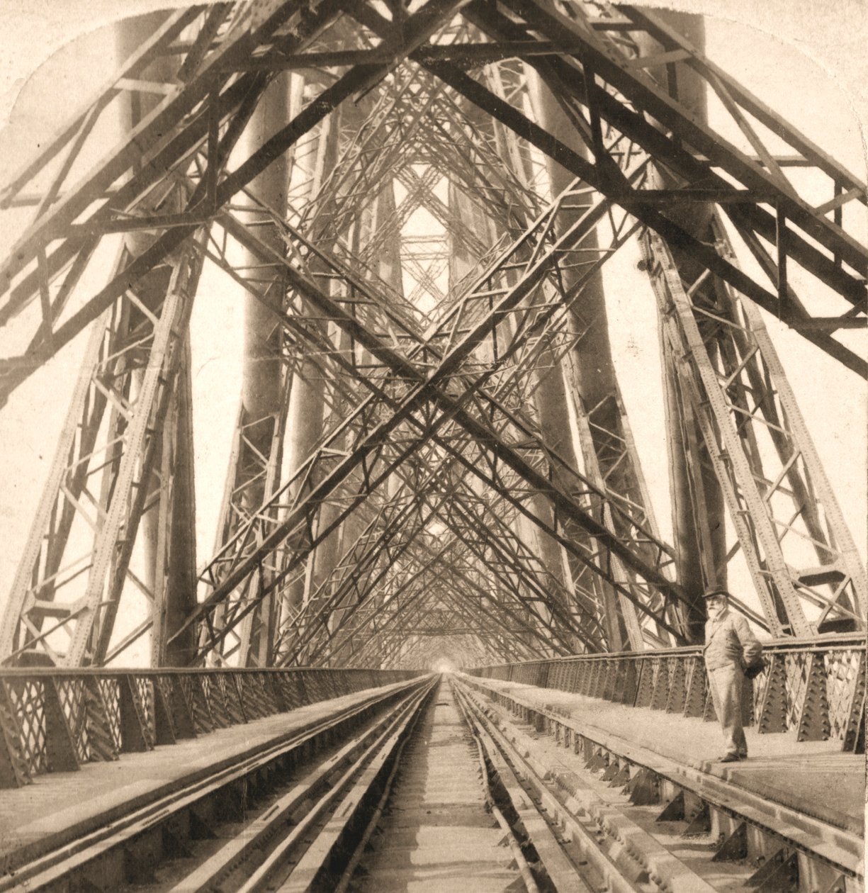 Le grand pont de Forth, Écosse - Works and Sun Sculpture Studios