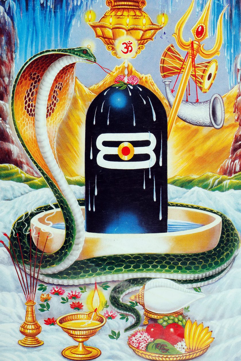 Lingam représentant le phallus du dieu hindou Shiva - . .