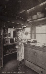 Chef au travail sur le wagon-restaurant L et NW - (after) English photographer