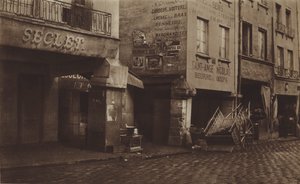 Fragment des Piliers des Halles - (after) French Photographer