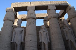 Le temple de Louxor, architecture égyptienne antique à Louxor - Albert Mansour