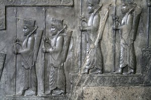 Sculpture murale représentant la Garde Royale, Tachara, Persépolis, c.6e-5e siècle av. J.-C.