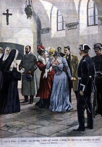 À Madrid, une jeune femme, Mademoiselle Ubao, est arrachée à la vie de religieuse dans un couvent où elle se trouvait par suggestion des Jésuites. Illustration de Beltrame. La Domenica del corriere. 1901