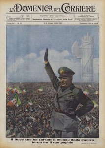 Le Duce qui a sauvé le monde de la guerre revient parmi son peuple