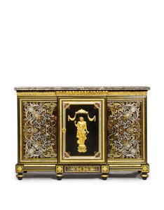 Cabinet latéral Louis XVI, commandé par le Marchand-Mercier Claude-François Julliot, incorporant des panneaux de marqueterie Louis XIV, c.1775-1800