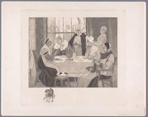 Groupe de femmes en costume traditionnel à table