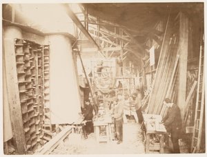 Hommes au travail pendant la construction de la Statue de la Liberté, Paris, 1883 - Albert Fernique
