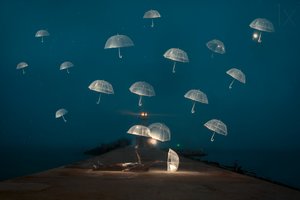 La nuit des parapluies flottants - Alexandar Lazarov