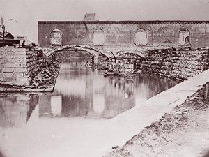 Ruines près du bassin du canal, Richmond, 1865