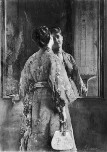 La Robe japonaise, ca. 1872 - Alfred Emile Stevens