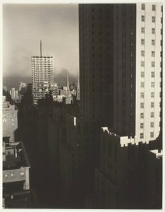 De ma fenêtre au Shelton, Ouest - Alfred Stieglitz