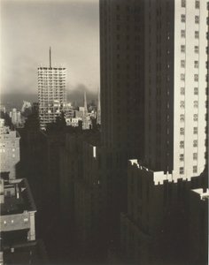 De ma fenêtre au Shelton, Ouest, 1931 - Alfred Stieglitz