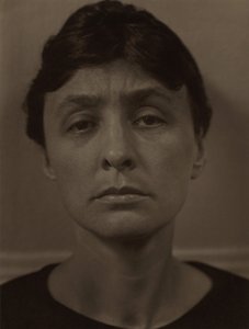  - Alfred Stieglitz