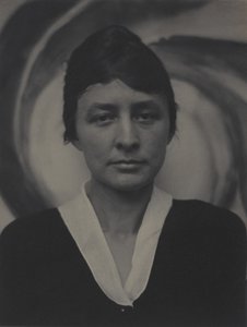  - Alfred Stieglitz