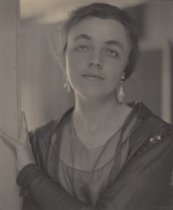  - Alfred Stieglitz