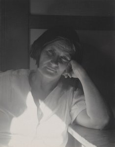  - Alfred Stieglitz