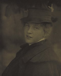  - Alfred Stieglitz