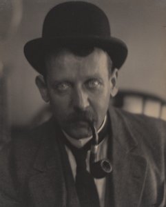  - Alfred Stieglitz