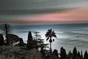 Coucher de soleil à Taormina, 2019 (photographie peinte à la main)