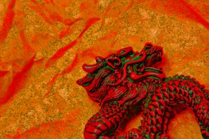 Dragon rouge, 2021 (photographie repeinte)