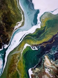 Les eaux sinueuses couleur émeraude