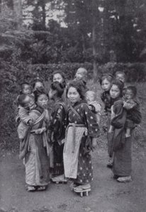 Grandes sœurs et petits frères