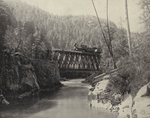 Pont dans le canyon d