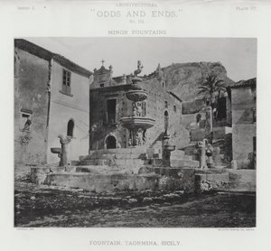 Fontaine, Taormina, Sicile - American Photographer (after)