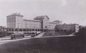 Old Orchard House, Maine: Façade intérieure - American Photographer (after)