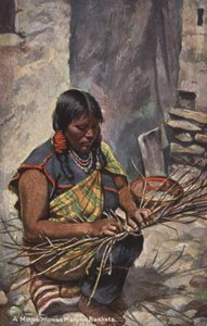 Femme Moqui fabriquant des paniers, Arizona, États-Unis (photo couleur)