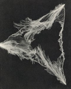 Foudre artificielle produite en laboratoire (photo n/b) - American Photographer