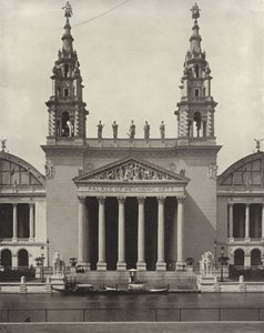 Portail est du hall des machines - American Photographer