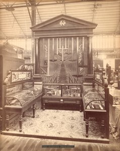 Exposition de Kuffel & Esser, Main Building, Exposition internationale du centenaire, Philadelphie, 1876 - American Photographer