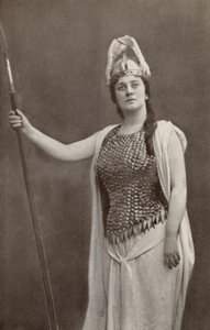 Lillian Nordica, dans le rôle de Brunnhilde, dans "Die Walkure" (photo n/b) - American Photographer