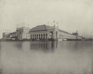 Bâtiment des Manufactures depuis le Nord de l