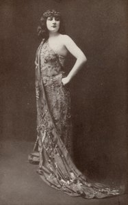 Mary Garden, dans le rôle de "Salomé" (photo n/b) - American Photographer