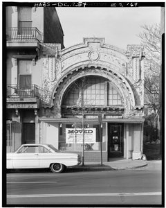 Théâtre Mount Vernon, 918 Ninth Street Northwest, Washington, District of Columbia, DC, 30 novembre 1969 (photo n/b) - American Photographer