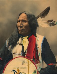 Portrait du chef Oglala Sioux Strikes With Nose - American Photographer