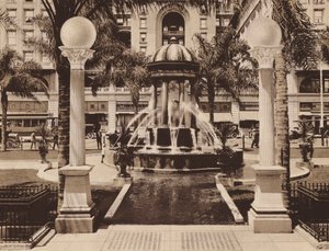 San Diego : Fontaine électrique dans le parc Plaza, face à l