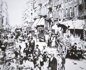 Marché de rue à Mulberry Street, Lower East Side, New York - American Photographer