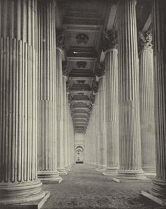 La colonnade du péristyle - American Photographer