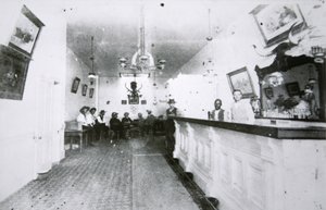 Le saloon Long Branch, Dodge City, Kansas, vers 1880