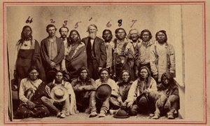 William F.M. Arny avec les chefs Apache et Ute, 1867 (photo)