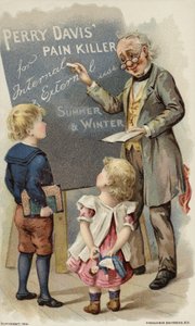 Enfants regardant un tableau noir avec un enseignant - American School