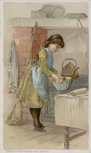 Fille cuisinant dans la cuisine - American School